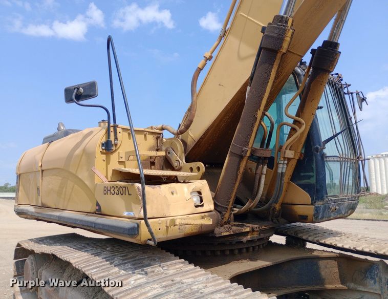 image for item NY9354 2006 Caterpillar  330C L excavator