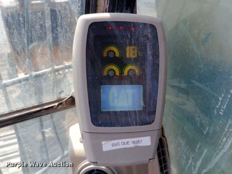 image for item NY9354 2006 Caterpillar  330C L excavator