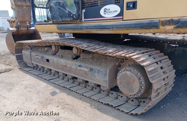 image for item NY9354 2006 Caterpillar  330C L excavator