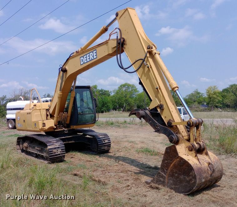 image for item NY9355 2006 John Deere 160C LC excavator