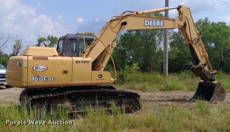 image for item NY9355 2006 John Deere 160C LC excavator