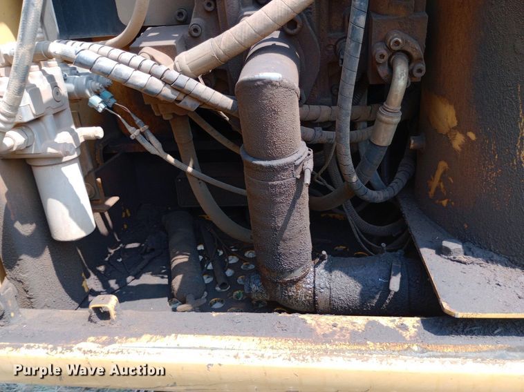 image for item NY9355 2006 John Deere 160C LC excavator