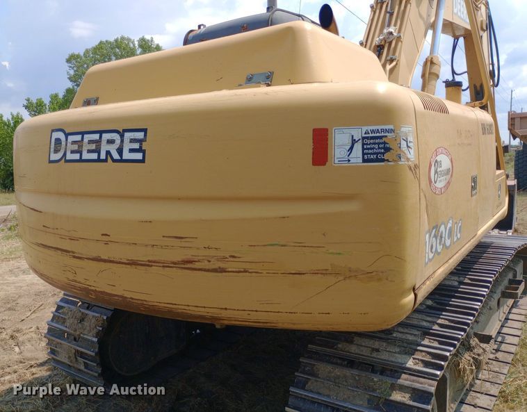 image for item NY9355 2006 John Deere 160C LC excavator