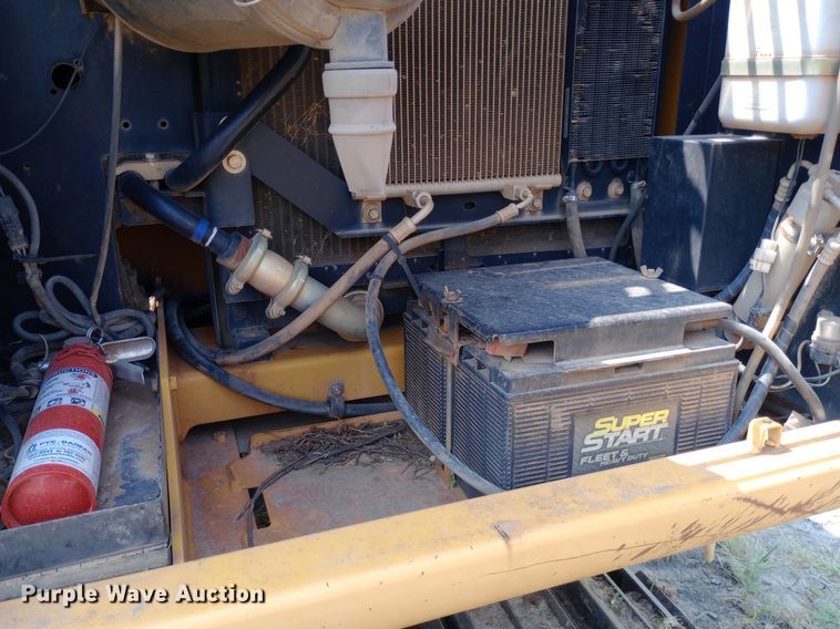 image for item NY9355 2006 John Deere 160C LC excavator