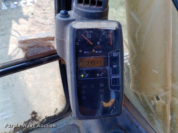 image for item NY9355 2006 John Deere 160C LC excavator