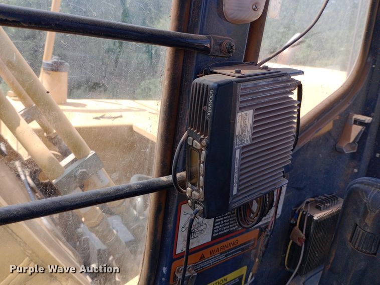 image for item NY9355 2006 John Deere 160C LC excavator