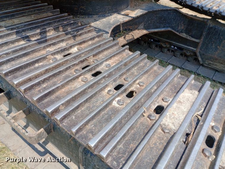 image for item NY9355 2006 John Deere 160C LC excavator