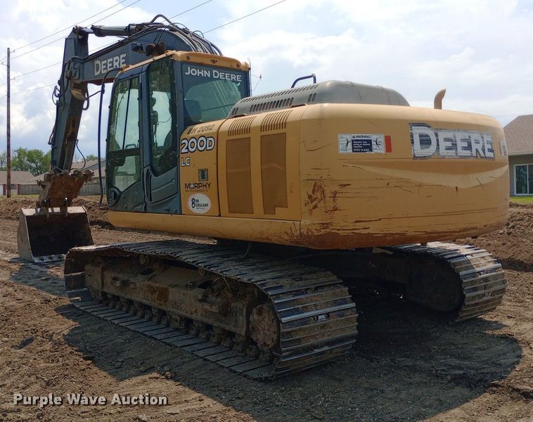 image for item NY9356 2007 John Deere 200D LC excavator