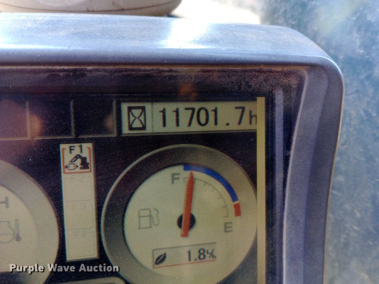 image for item NY9356 2007 John Deere 200D LC excavator