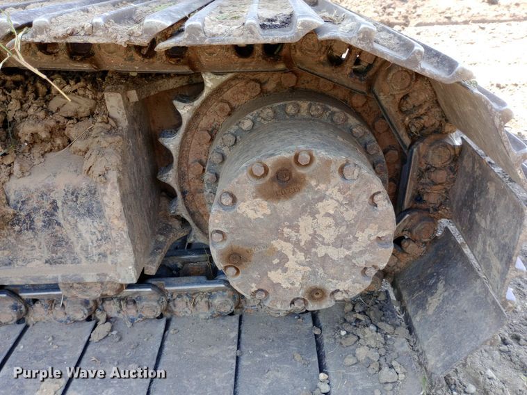 image for item NY9356 2007 John Deere 200D LC excavator