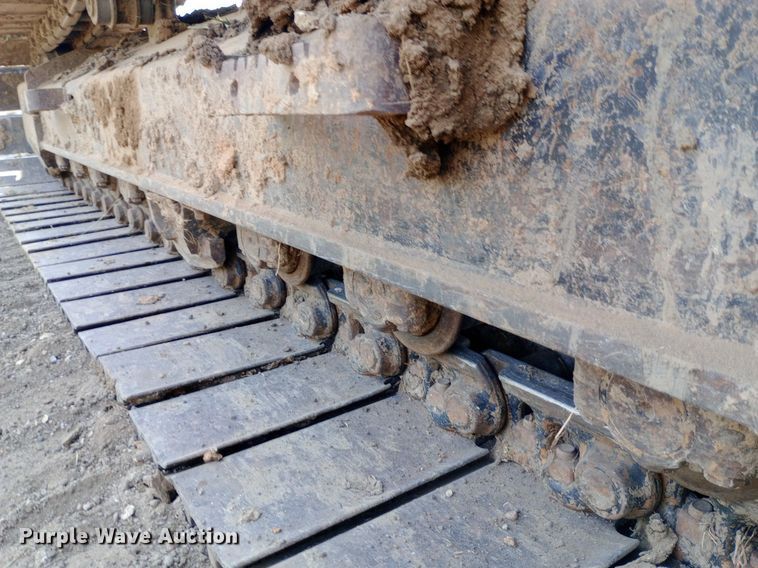 image for item NY9356 2007 John Deere 200D LC excavator