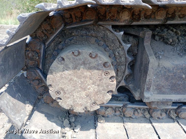 image for item NY9356 2007 John Deere 200D LC excavator