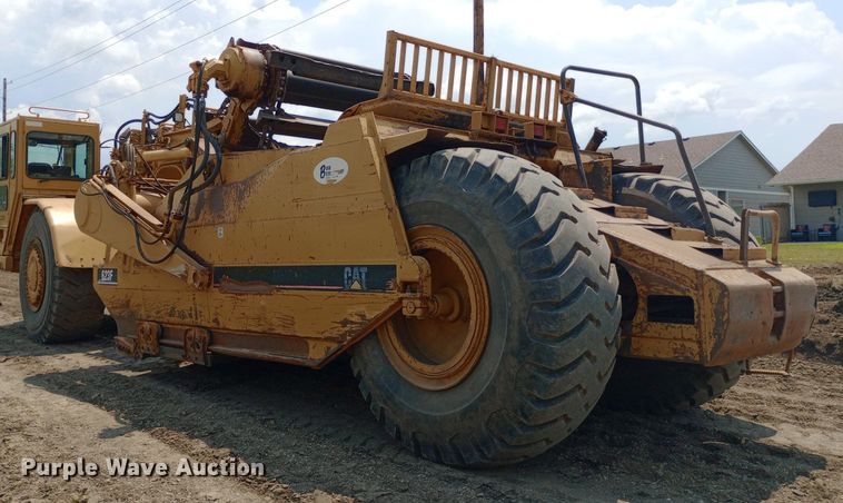 image for item NY9357 1994 Caterpillar  623F elevating scraper