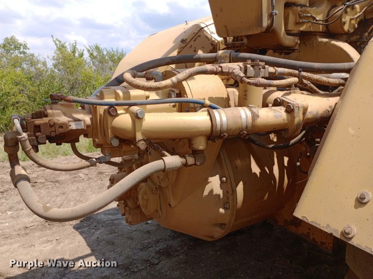 image for item NY9357 1994 Caterpillar  623F elevating scraper