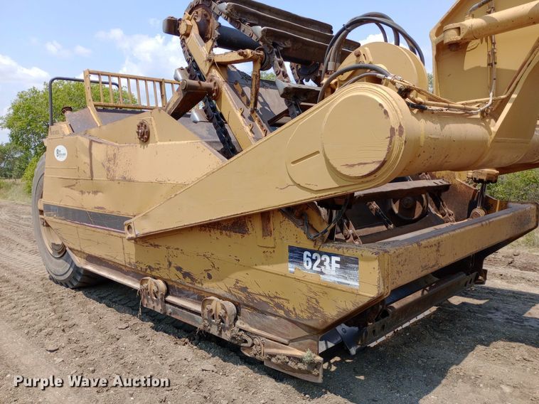 image for item NY9357 1994 Caterpillar  623F elevating scraper