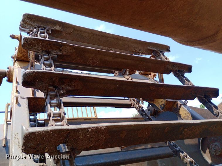 image for item NY9357 1994 Caterpillar  623F elevating scraper