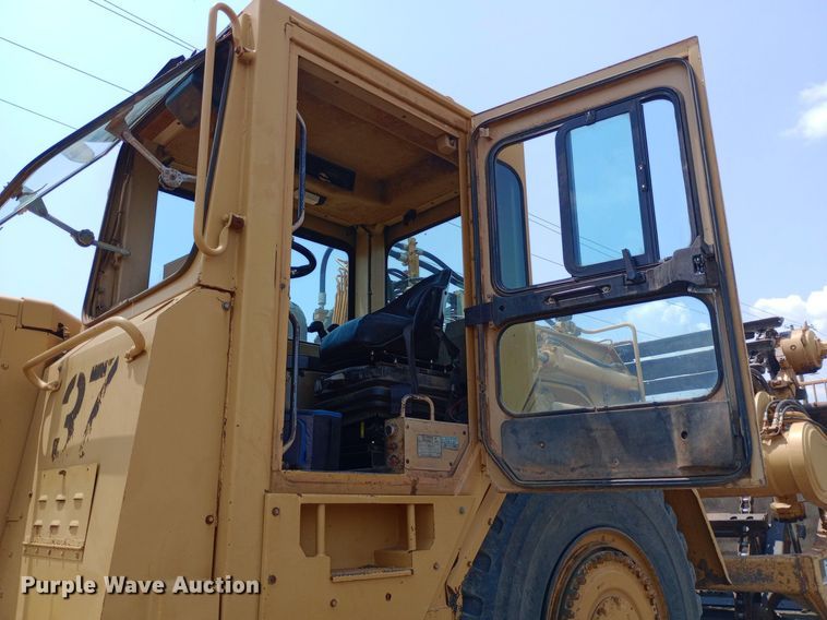 image for item NY9357 1994 Caterpillar  623F elevating scraper