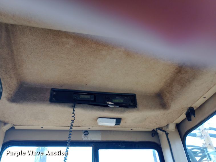 image for item NY9357 1994 Caterpillar  623F elevating scraper