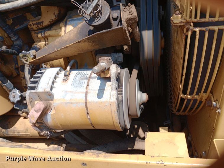 image for item NY9357 1994 Caterpillar  623F elevating scraper