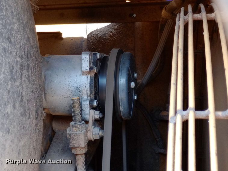 image for item NY9357 1994 Caterpillar  623F elevating scraper