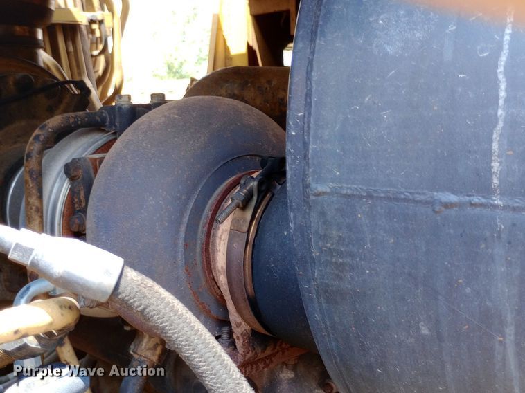 image for item NY9357 1994 Caterpillar  623F elevating scraper