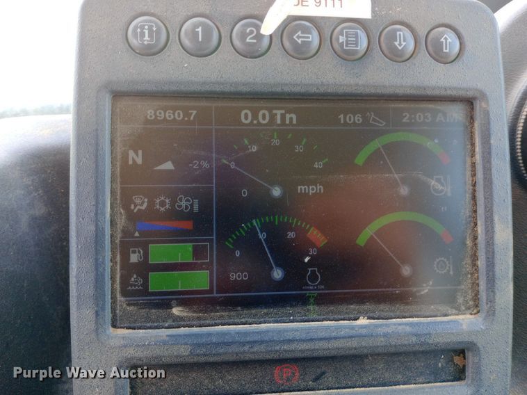 image for item NY9358 2015 John Deere 460E haul truck