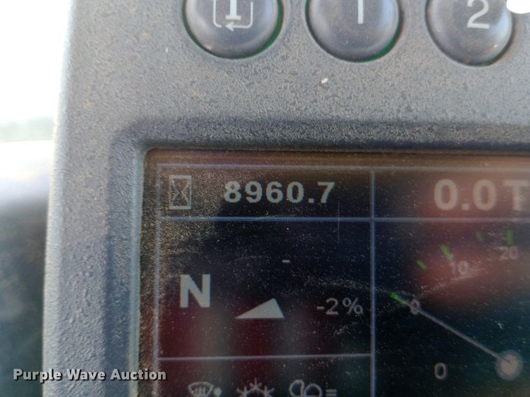 image for item NY9358 2015 John Deere 460E haul truck