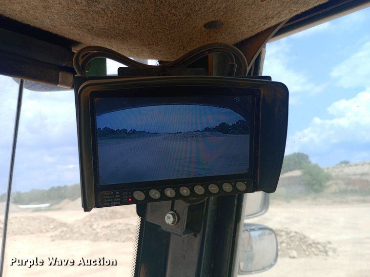 image for item NY9358 2015 John Deere 460E haul truck