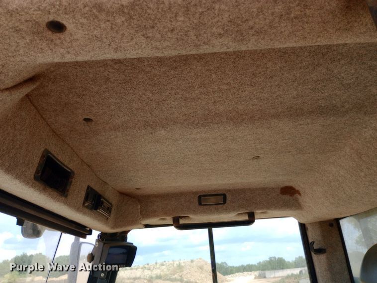 image for item NY9358 2015 John Deere 460E haul truck