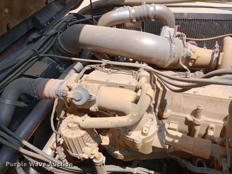 image for item NY9358 2015 John Deere 460E haul truck