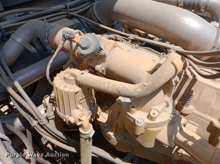 image for item NY9358 2015 John Deere 460E haul truck