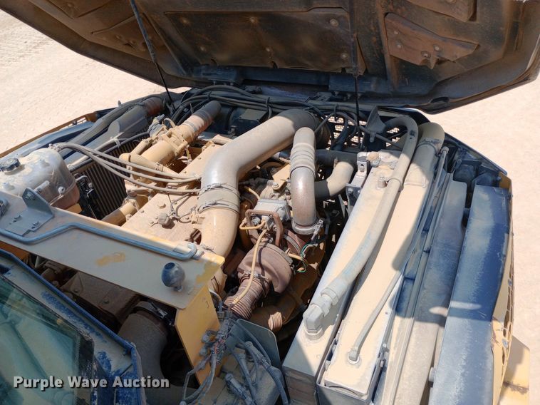 image for item NY9358 2015 John Deere 460E haul truck