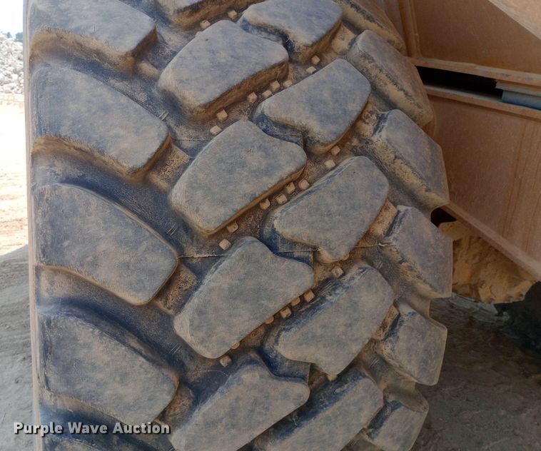 image for item NY9358 2015 John Deere 460E haul truck