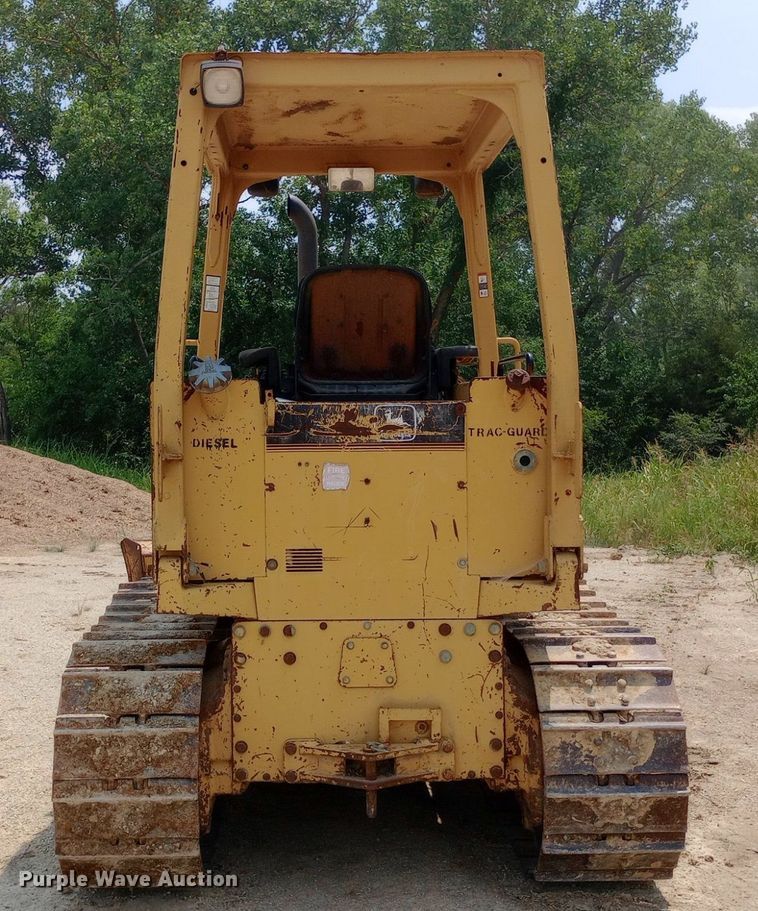 image for item NY9359 1996 John Deere  650G dozer