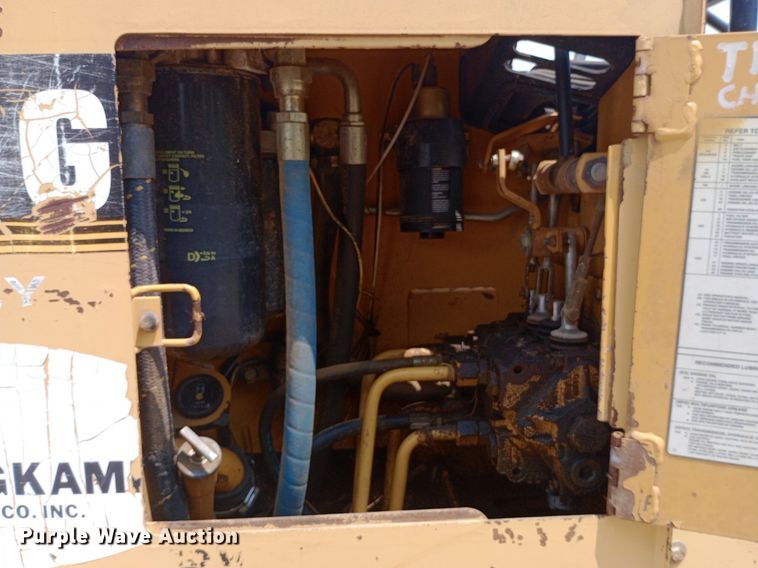 image for item NY9359 1996 John Deere  650G dozer