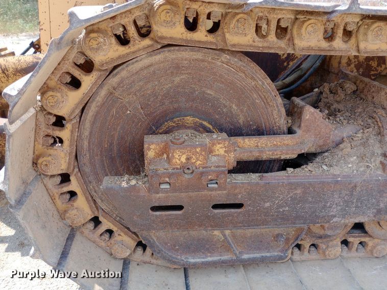 image for item NY9359 1996 John Deere  650G dozer