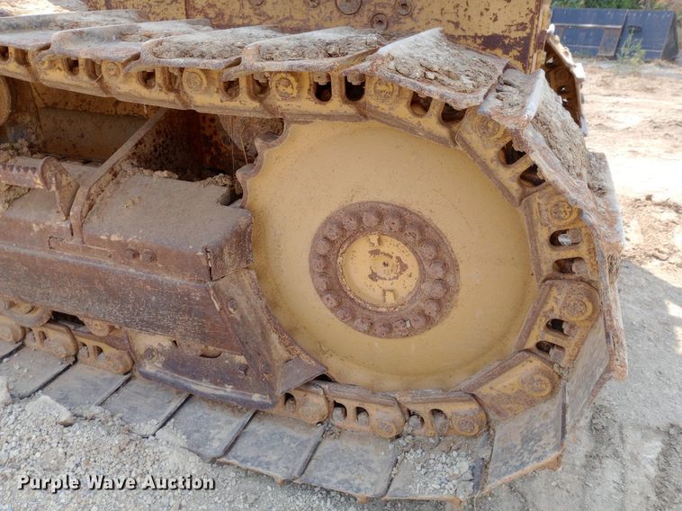 image for item NY9359 1996 John Deere  650G dozer