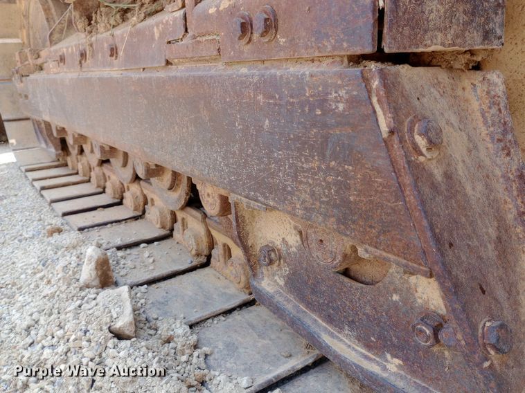 image for item NY9359 1996 John Deere  650G dozer