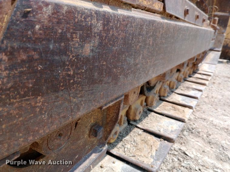 image for item NY9359 1996 John Deere  650G dozer