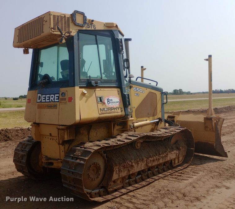 image for item NY9362 2007 John Deere 650J XLT dozer