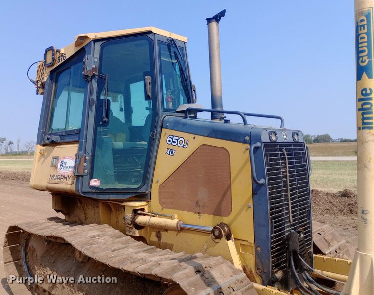 image for item NY9362 2007 John Deere 650J XLT dozer