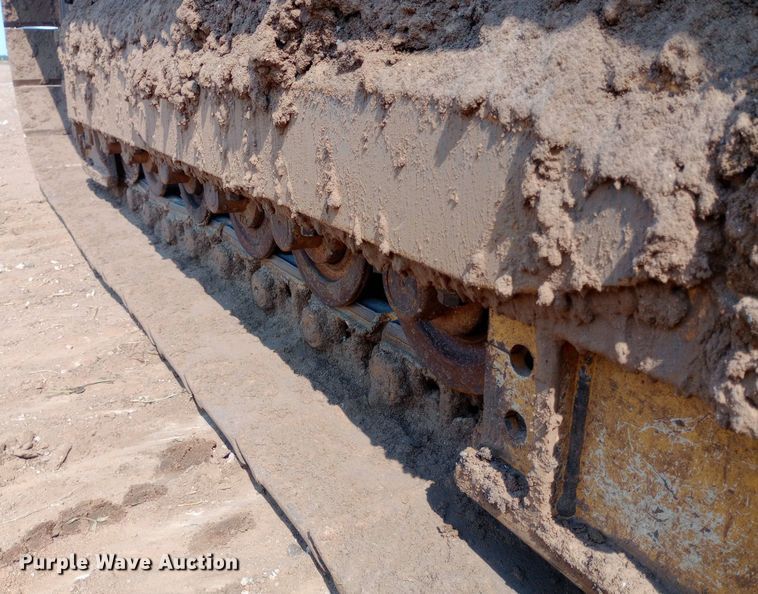 image for item NY9362 2007 John Deere 650J XLT dozer