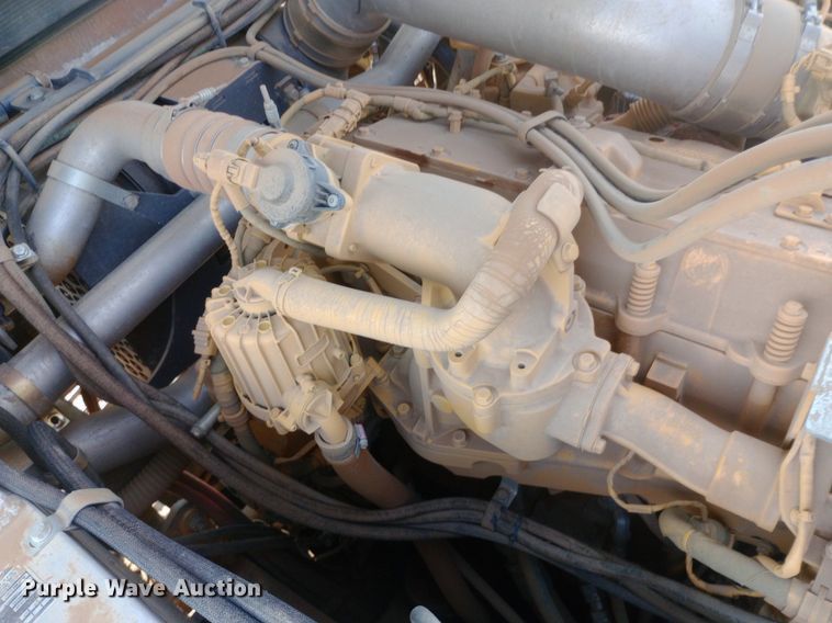 image for item NY9364 2015 John Deere 460E haul truck