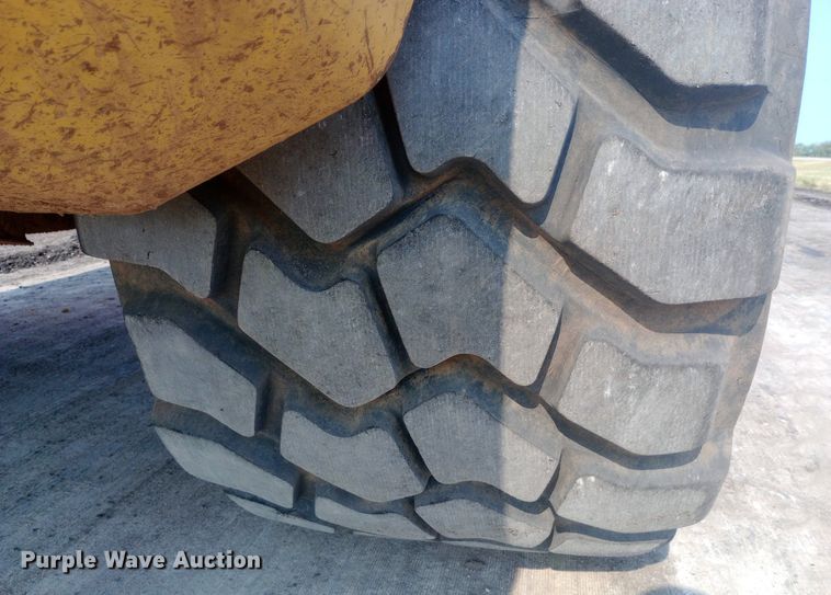 image for item NY9364 2015 John Deere 460E haul truck