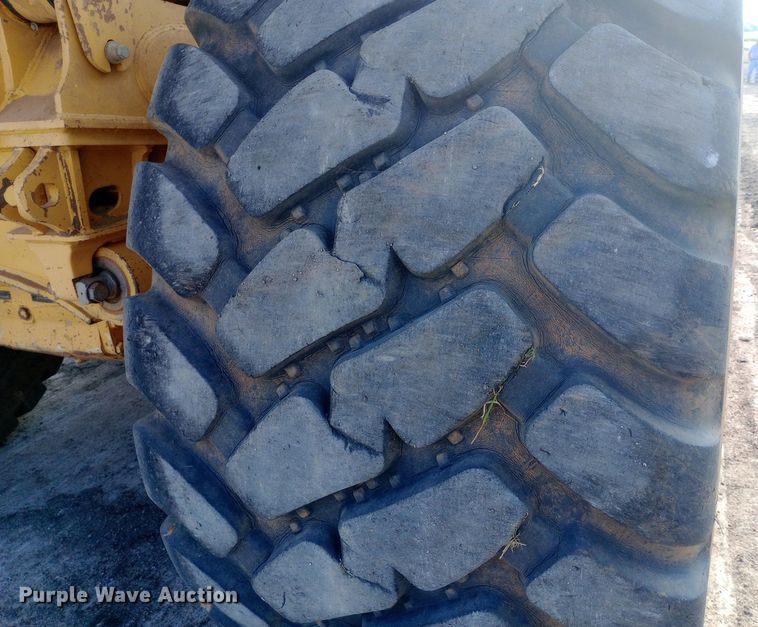 image for item NY9364 2015 John Deere 460E haul truck