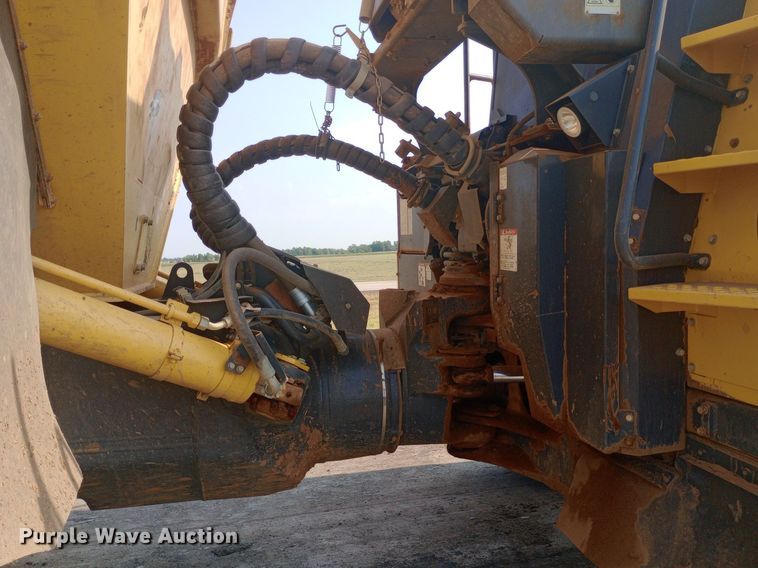 image for item NY9365 2017 Komatsu HM400-5 haul truck