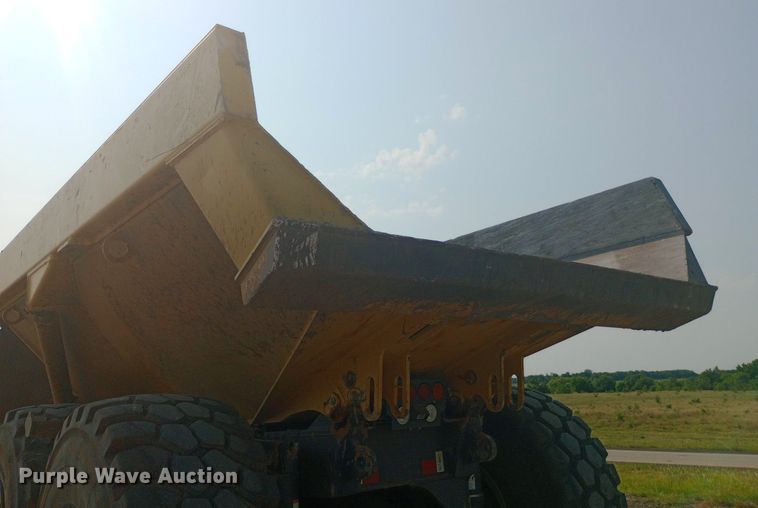 image for item NY9365 2017 Komatsu HM400-5 haul truck