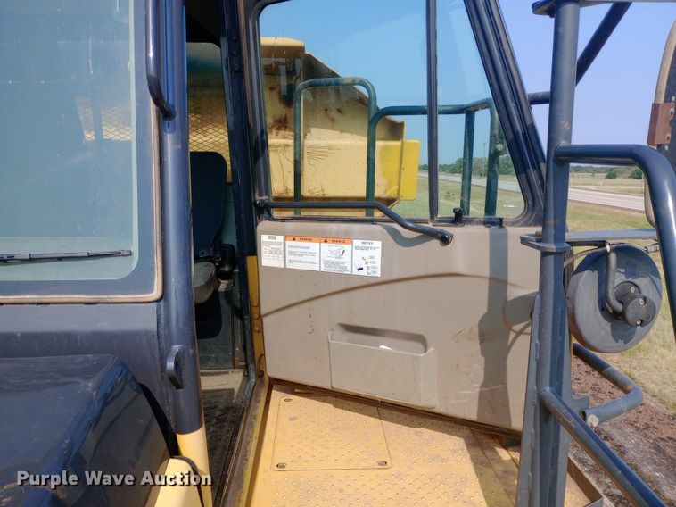 image for item NY9365 2017 Komatsu HM400-5 haul truck