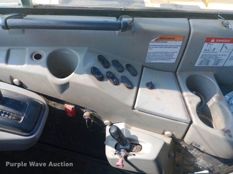 image for item NY9365 2017 Komatsu HM400-5 haul truck