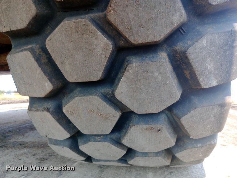 image for item NY9365 2017 Komatsu HM400-5 haul truck